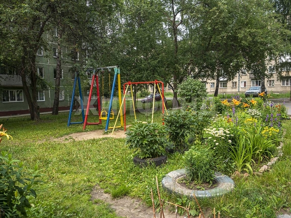 
  Продается 1-комн. квартира, 30.6 м², Есенина ул, д. 63
. Фото 12.
