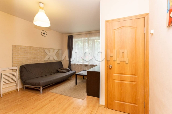 
  Продается 1-комн. квартира, 30.8 м², Дуси Ковальчук ул, д. 183Б
. Фото 5.