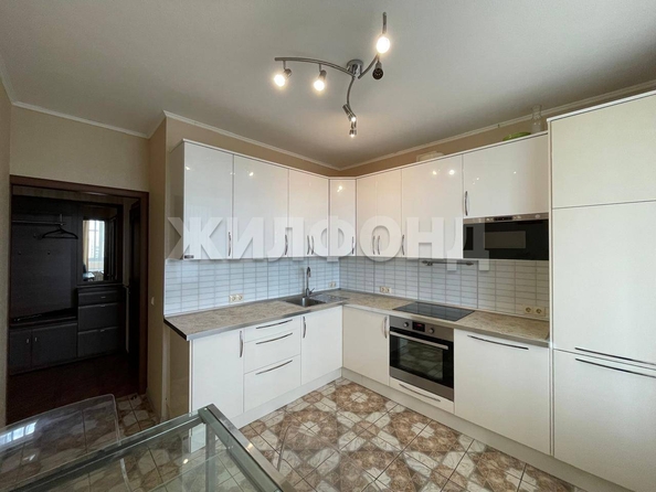 
  Продается 2-комн. квартира, 53.6 м², Никольский пр-кт, д. 10
. Фото 4.
