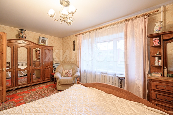
  Сдается 3-комн. квартира, 87 м², Революции ул, д. 28
. Фото 8.