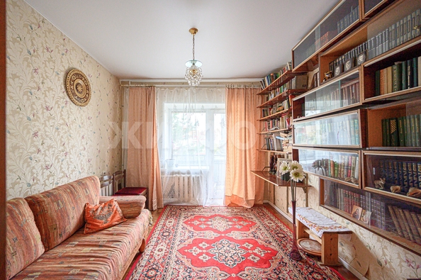 
  Сдается 3-комн. квартира, 87 м², Революции ул, д. 28
. Фото 11.