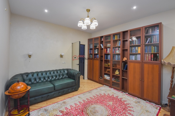 
  Продается 4-комн. квартира, 130 м², Коммунистическая ул, д. 77
. Фото 15.