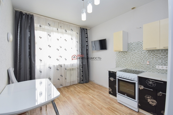 
  Продается 1-комн. квартира, 34.9 м², Радужный мкр, д. 6
. Фото 7.