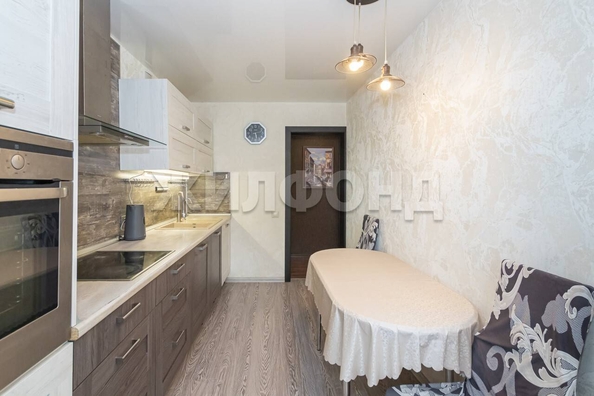 
  Продается 4-комн. квартира, 81.5 м², Поселок Кольцово, д. 24
. Фото 5.