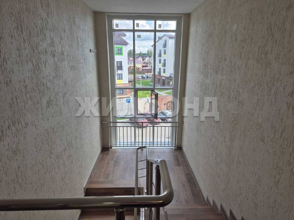 
  Продается 4-комн. квартира, 79.6 м², Альпийский кв-л (Светлый мкр-н), д. 3
. Фото 12.