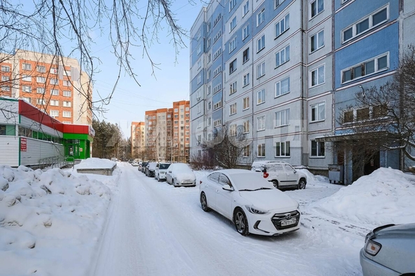 
  Продается 2-комн. квартира, 51.2 м², Поселок Кольцово, д. 28
. Фото 6.