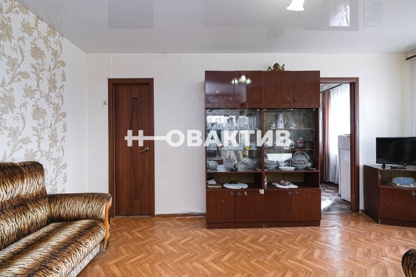 
  Продается 2-комн. квартира, 42.8 м², Красина ул, д. 51
. Фото 9.