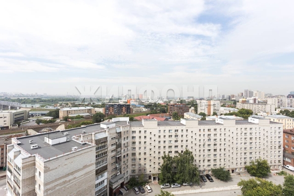 
  Продается 3-комн. квартира, 76.3 м², Серебренниковская ул, д. 4/1
. Фото 23.