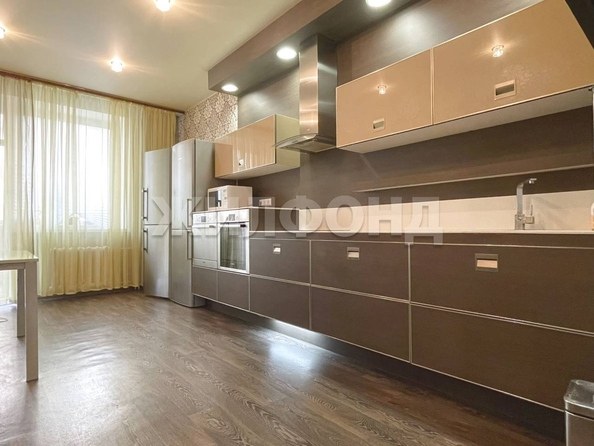 
  Сдается 2-комн. квартира, 85 м², Ермака ул, д. 3
. Фото 1.