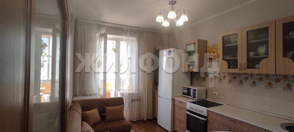 
  Продается 1-комн. квартира, 35.3 м², Рассветная ул, д. 3
. Фото 1.