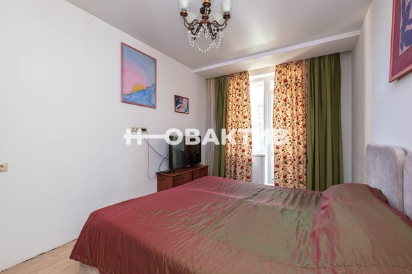 
  Продается 2-комн. квартира, 64.5 м², Галущака ул, д. 15
. Фото 3.