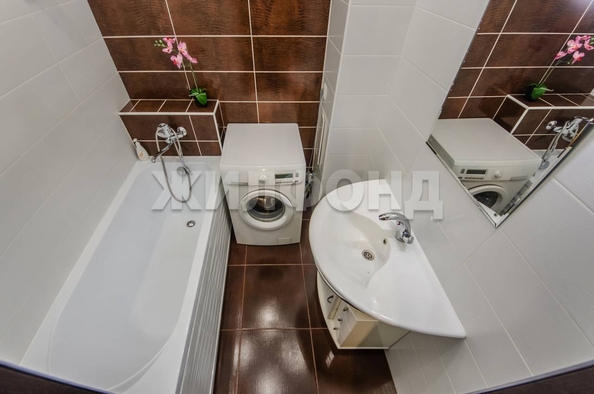 
  Продается 2-комн. квартира, 63 м², Лескова ул, д. 19
. Фото 10.