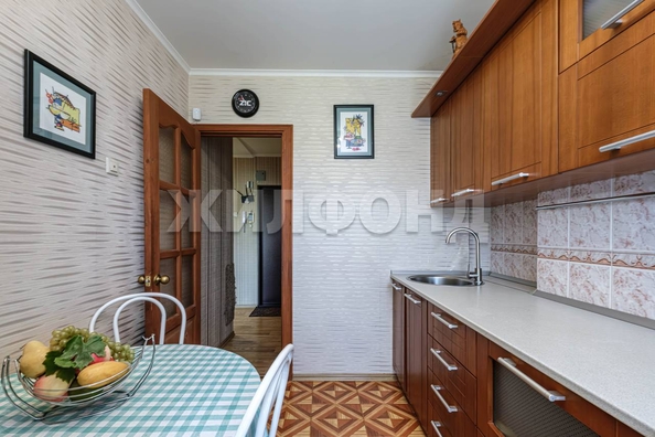 
  Продается 3-комн. квартира, 59.8 м², Олеко Дундича ул, д. 21
. Фото 3.
