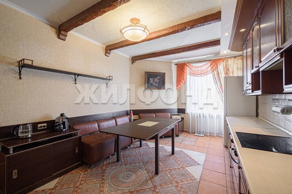 
  Продается 3-комн. квартира, 97.7 м², Красный пр-кт, д. 153б
. Фото 2.