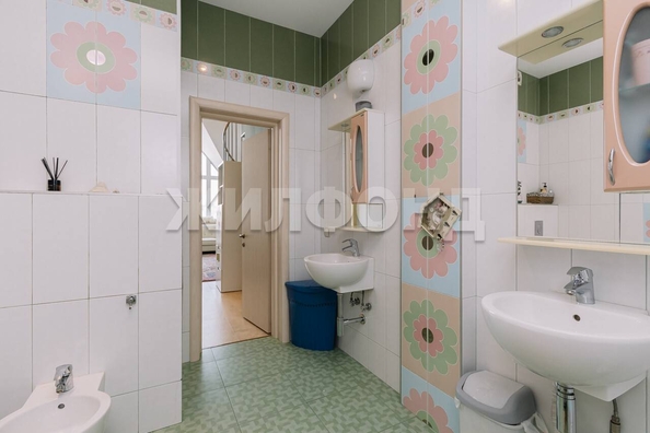 
  Продается 4-комн. квартира, 217.9 м², Галущака ул, д. 9
. Фото 43.