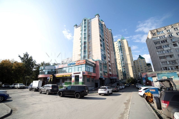 
  Продается 4-комн. квартира, 146.3 м², Нарымская ул, д. 17/2
. Фото 29.