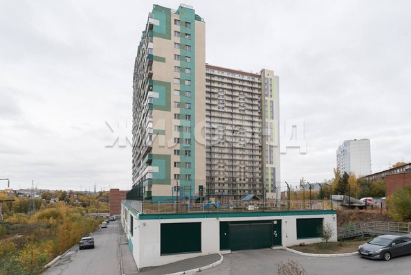 
  Продается 2-комн. квартира, 56 м², Есенина ул, д. 12/2
. Фото 24.