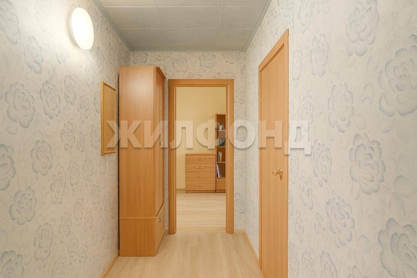 
  Продается 3-комн. квартира, 61.1 м², Дзержинского пр-кт, д. 10/1
. Фото 9.