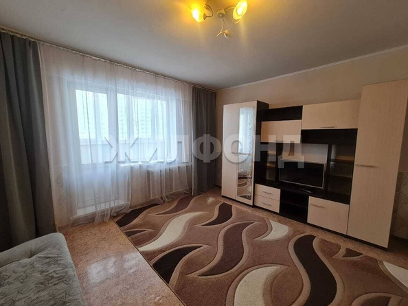 
  Продается 1-комн. квартира, 34.2 м², Виктора Уса ул, д. 3
. Фото 1.