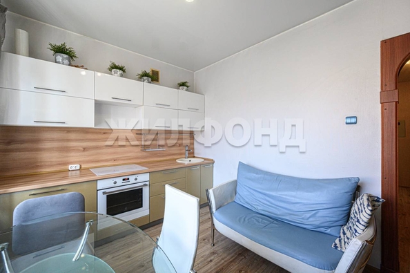 
  Продается 1-комн. квартира, 46.2 м², Владимировская ул, д. 21
. Фото 2.