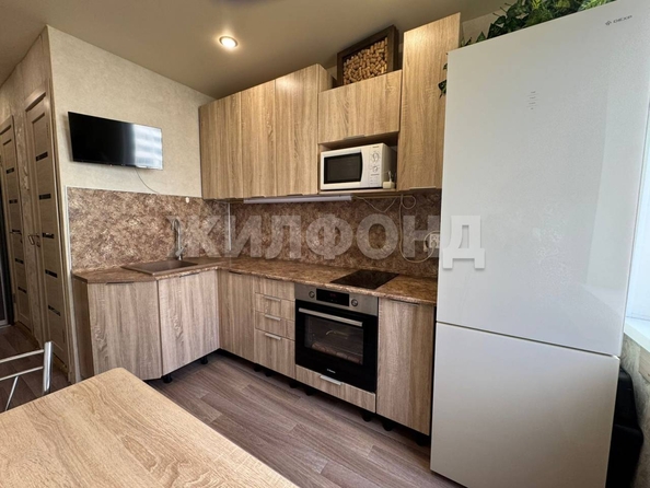 
  Продается 2-комн. квартира, 43.8 м², Саввы Кожевникова ул, д. 19
. Фото 8.