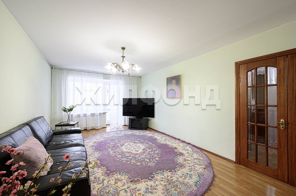 
  Продается 4-комн. квартира, 88.6 м², Вокзальная магистраль ул, д. 6/1
. Фото 5.