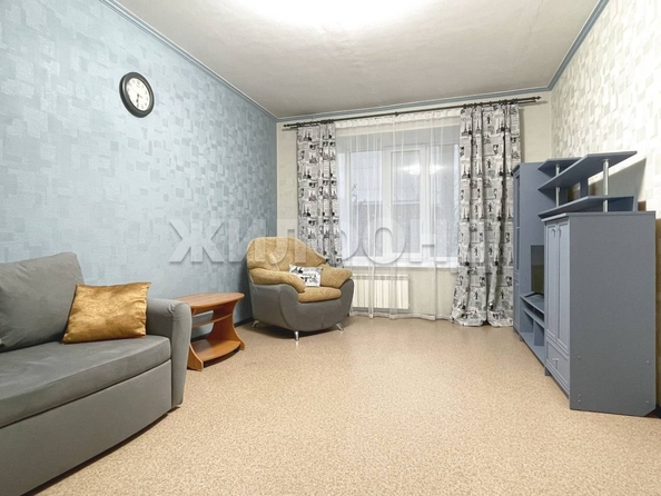 
  Сдается 1-комн. квартира, 36 м², Адриена Лежена ул, д. 27
. Фото 5.
