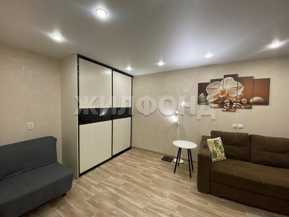 
  Продается 1-комн. квартира, 30.5 м², Красный пр-кт, д. 94/2
. Фото 2.