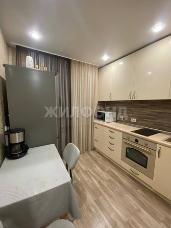 
  Продается 1-комн. квартира, 30.5 м², Красный пр-кт, д. 94/2
. Фото 8.