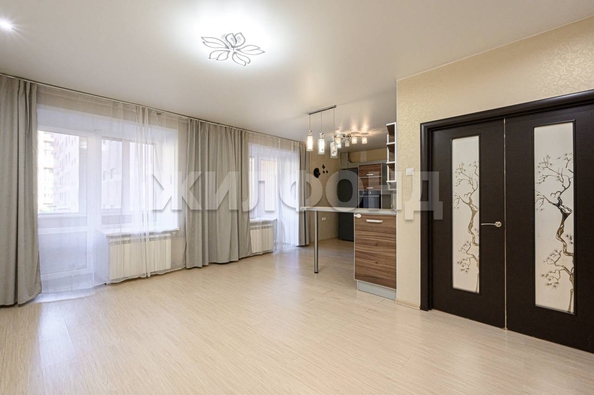 
  Продается 4-комн. квартира, 117 м², Владимировская ул, д. 21
. Фото 2.