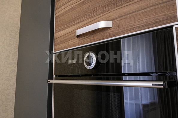 
  Продается 4-комн. квартира, 117 м², Владимировская ул, д. 21
. Фото 8.