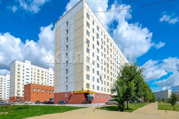 
  Продается 2-комн. квартира, 76 м², Татьяны Снежиной ул, д. 49
. Фото 3.