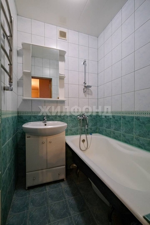 
  Продается 2-комн. квартира, 58 м², Адриена Лежена ул, д. 25
. Фото 13.