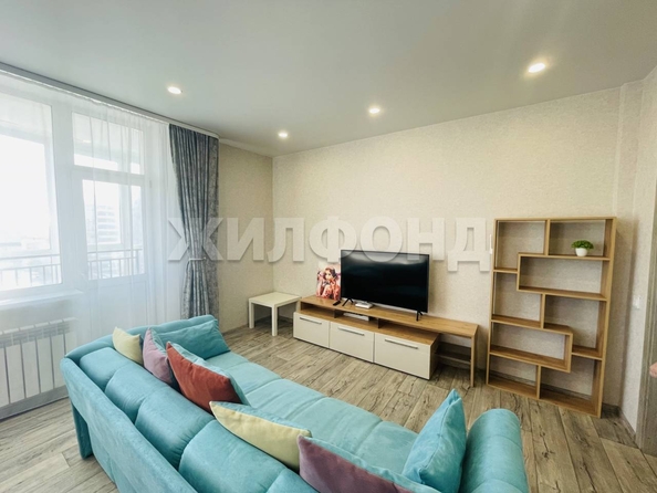 
  Продается 2-комн. квартира, 63.1 м², Декабристов ул, д. 10
. Фото 6.