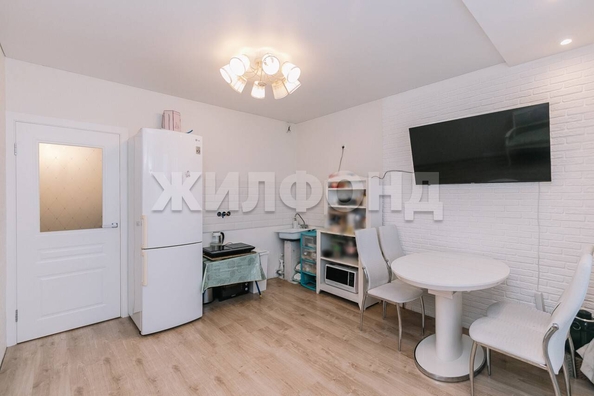 
  Продается 3-комн. квартира, 74.1 м², Приморская ул, д. 10/1
. Фото 9.