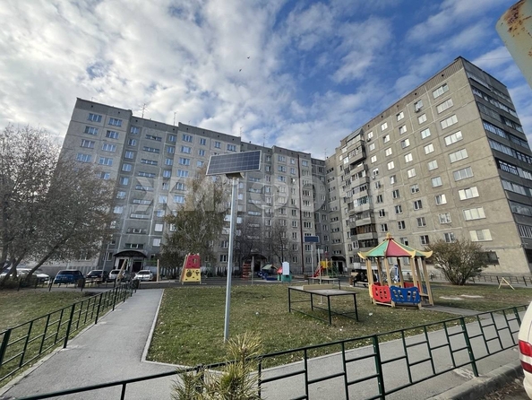 
  Продается 2-комн. квартира, 51 м², Троллейная ул, д. 71
. Фото 5.