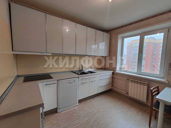
  Продается 2-комн. квартира, 51.5 м², Федосеева ул, д. 3
. Фото 1.