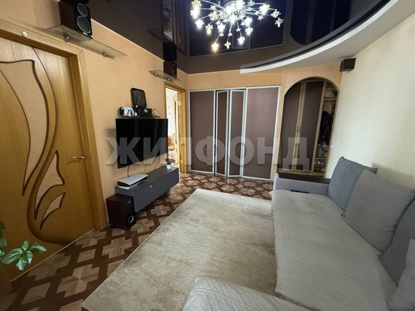 
  Продается 3-комн. квартира, 47.9 м², Есенина ул, д. 20
. Фото 6.