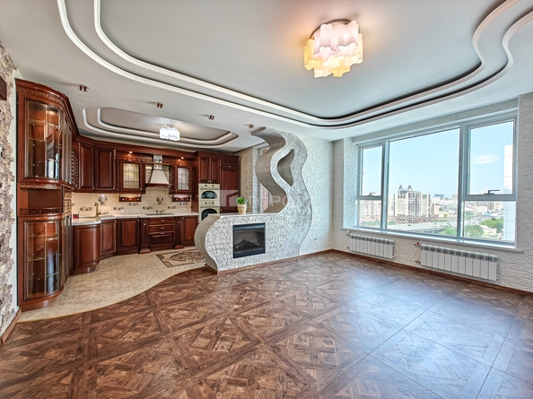 
  Продается 3-комн. квартира 100.3 м². Фото 1.