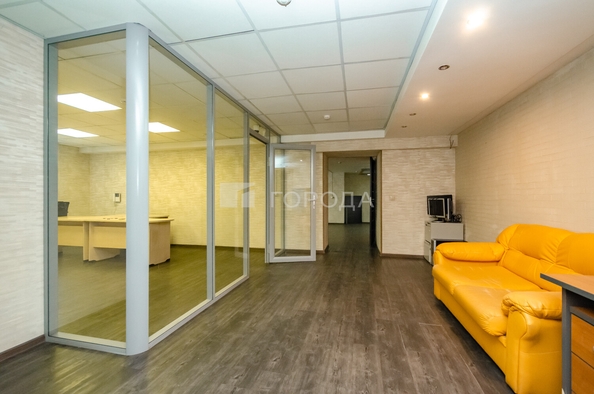 
  Продается офис 350 м². Фото 1.