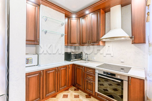 
  Продается 3-комн. квартира 71.7 м², в ЖК Золотая нива, дом 1. Фото 19.