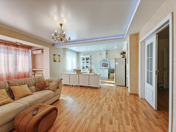 
  Продается 3-комн. квартира 87.1 м². Фото 1.