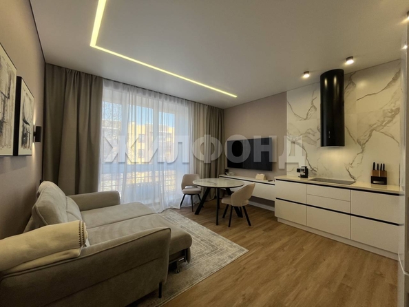 
  Продается 3-комн. квартира 81.5 м². Фото 1.