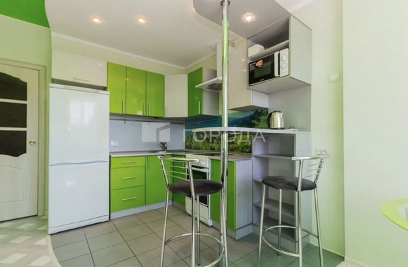 
  Продается 1-комн. квартира 44 м², в ЖК Радужный каскад, б/с 19. Фото 14.