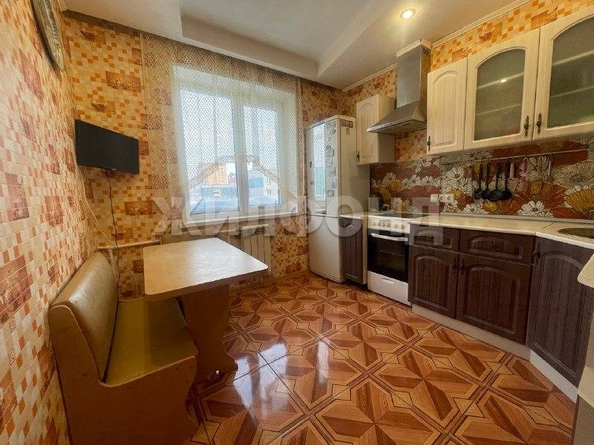 
  Продается 4-комн. квартира 77.2 м². Фото 1.