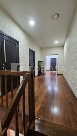 
  Продается 4-комн. квартира 203.2 м². Фото 7.