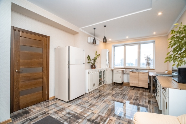 
  Продается 3-комн. квартира 122.8 м². Фото 4.