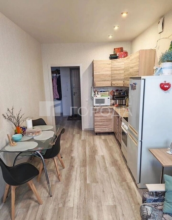 
  Продается 1-комн. квартира 47 м², в ЖК Сосны, б/с 4,3. Фото 9.