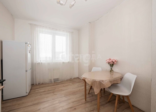 
  Продается 2-комн. квартира 56.9 м². Фото 1.