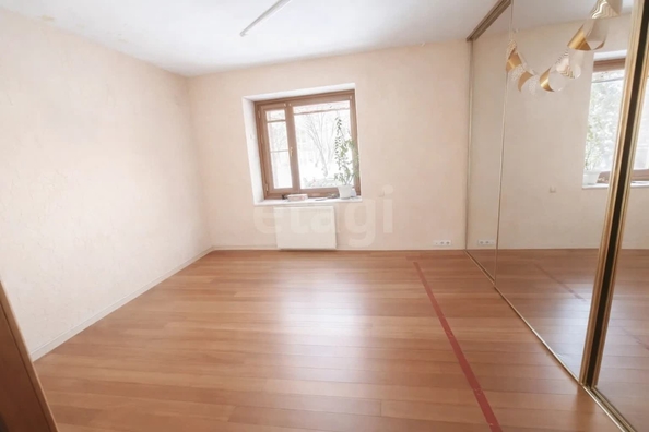 
  Продается 1-комн. квартира 63.3 м². Фото 1.